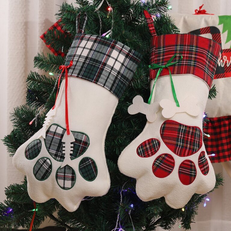 Pet Dog Paw Christmas Stocking (40 * 20cm), Xmas Tree Hanging Pendant Candy Gift Bag for Holiday and Pet Dog Storage Bag Christmas Party Mantel Decorations